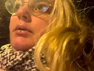 पब्लिक डकारें