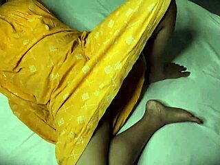 Stepmom Fucked by Stepson in Doggystyle with Creampie