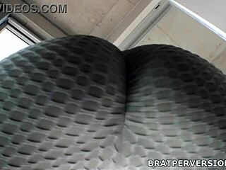 thick brazilian ass in yoga pants smothers my face 👅