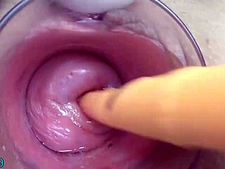 अरे, देखा जापानी मिल्फ को जर्मन डिल्डो चॉपस्टिक्स से गर्भाशय तक अंदर लेते?