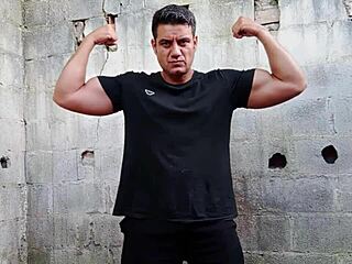 Yuri Gaúcho Brazilian Bear Jerks Huge Cock to Massive Cumload