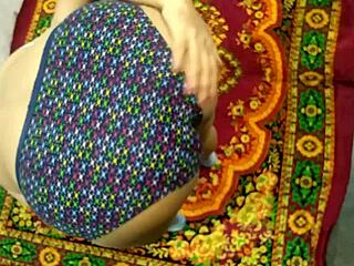 बड़े चुचे बड़ी गांड इंडियन मिल्फ क्रिसमस सुबह जोरदार चुदाई 🎄😍