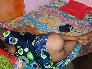 भाभी की बड़ी चुचियां बाथरूम चुदाई में उछलें भारी लंड डीपथ्रोट मोटी देसी रंडी