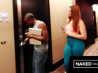 Redhead PAWG BBC ko doggystyle jhuk kar leti hai, big black cock