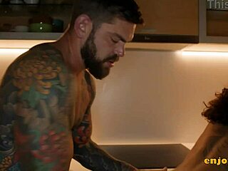 Zenith Venus Afrodita unleashes her kinky Latina goddess side craving raunchy hookups.