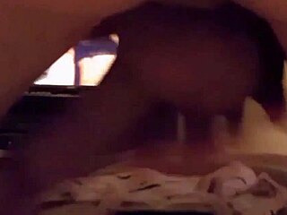 बीवी की सेक्सी पैंटी पर कम का होममेड वीडियो देख हिलाया 😍💦