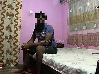 इंडियन आंटी की मोटी गांड चुचियां युवा पड़ोसी ने जोरदार चोदी!