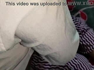 हे सौतेले पापा, प्रियांशी शर्मा की बड़ी गांड डॉगीस्टाइल चोदो ना