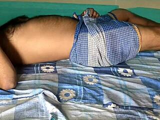 हे भाभी टॉयलेट में चुदाई करनी है?