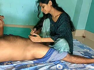 हे भाभी टॉयलेट में चुदाई करनी है?