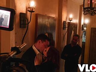 रेडहेड नताशा नाइस ने भाप वाली चुदाई सीन गर्म किया