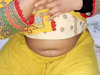 boss ki wife ko ghar pe tight pussy choda with huge cock hindi moans?