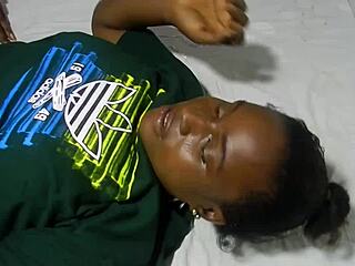 wanna see me fuck my boyfriend hard before early morning lectures?