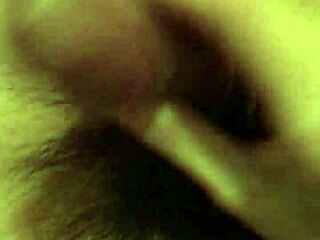 thu dam from quy nhon vietnam shares her steamy side