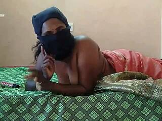 My horny aunt's smooth wet pussy needs my fingers bad